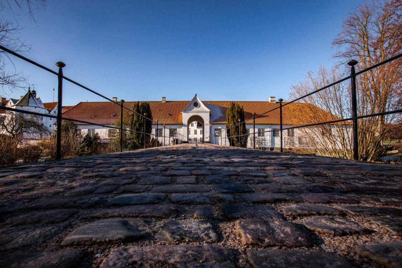 Апартаменты Schloss Глюксбург Экстерьер фото